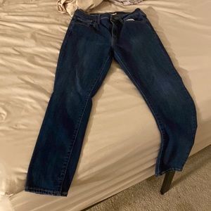 Levi’s high rise skinny  size 31